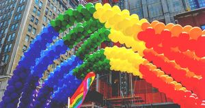 Избирком: ЛГБТ-активисту не могли отказать в регистрации на выборы - Верблюд в огне