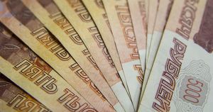 Бизнесмен погасил миллионные долги пенсионерки из Усть-Кута. - Верблюд в огне