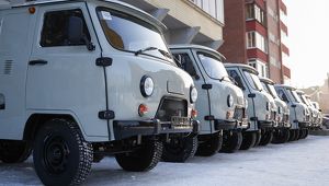 Новые автомобили вручили инспекторам региональных заказников Иркутской области - Верблюд в огне