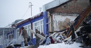 Пострадавшую от пожара школу в Хребтовой будут восстанавливать