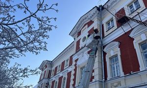 Фасад Иркутского драматического театра осветят 387 светодиодных ламп