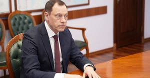 Андрей Модестов назначен и.о. министра здравоохранения Приангарья - Верблюд в огне