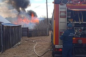Названы предварительные причины пожаров в СНТ Братского района и Вихоревке