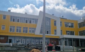 Самая большая школа в Иркутской области готова на 81%