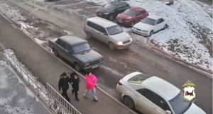 Похитителей детского электромобиля разыскивают в Братске