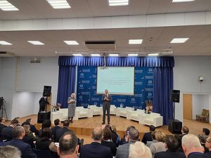 Иркутская область присоединилась к обсуждению новых инструментов развития муниципалитетов - Верблюд в огне