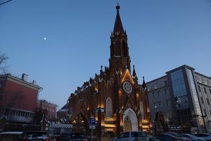 Еще 10 исторических зданий в Иркутске получили архитектурную подсветку