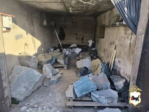 6,5 тонны нефрита обнаружили у жителя Иркутского района