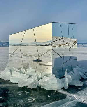 Уникальный арт-объект построила на Ольхоне художница Анастасия Байкалова