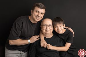 В Иркутске дедушка, его сын и внук родились в один день: это рекорд России