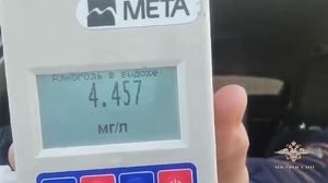 Суперпьяного водителя задержали в Иркутске: уровень алкоголя в выдохе превысил норму в 28 раз