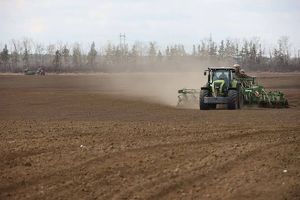 Посевная в Иркутской области начнется позже из-за погоды