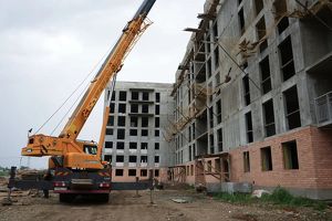 402 квартиры достраивают в Иркутске для переселенцев из аварийного жилья