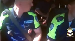 Полицейские в Приангарье помогли спасти ребенка