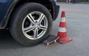 14-летняя скейтбордистка в наушниках попала под машину в Черемхово