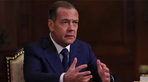 Дмитрий Медведев назвал ключевые задачи России на ближайшие годы - Верблюд в огне